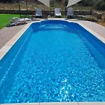 House Nane Garden * Mirce