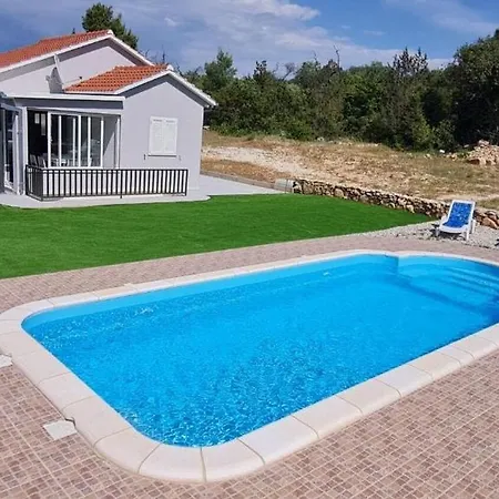 House Nane Garden *