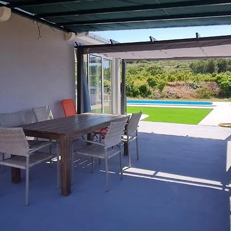 House Nane Garden