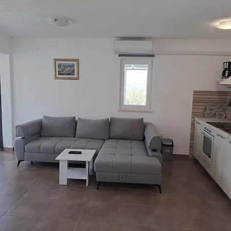 Holiday home House Nane Garden